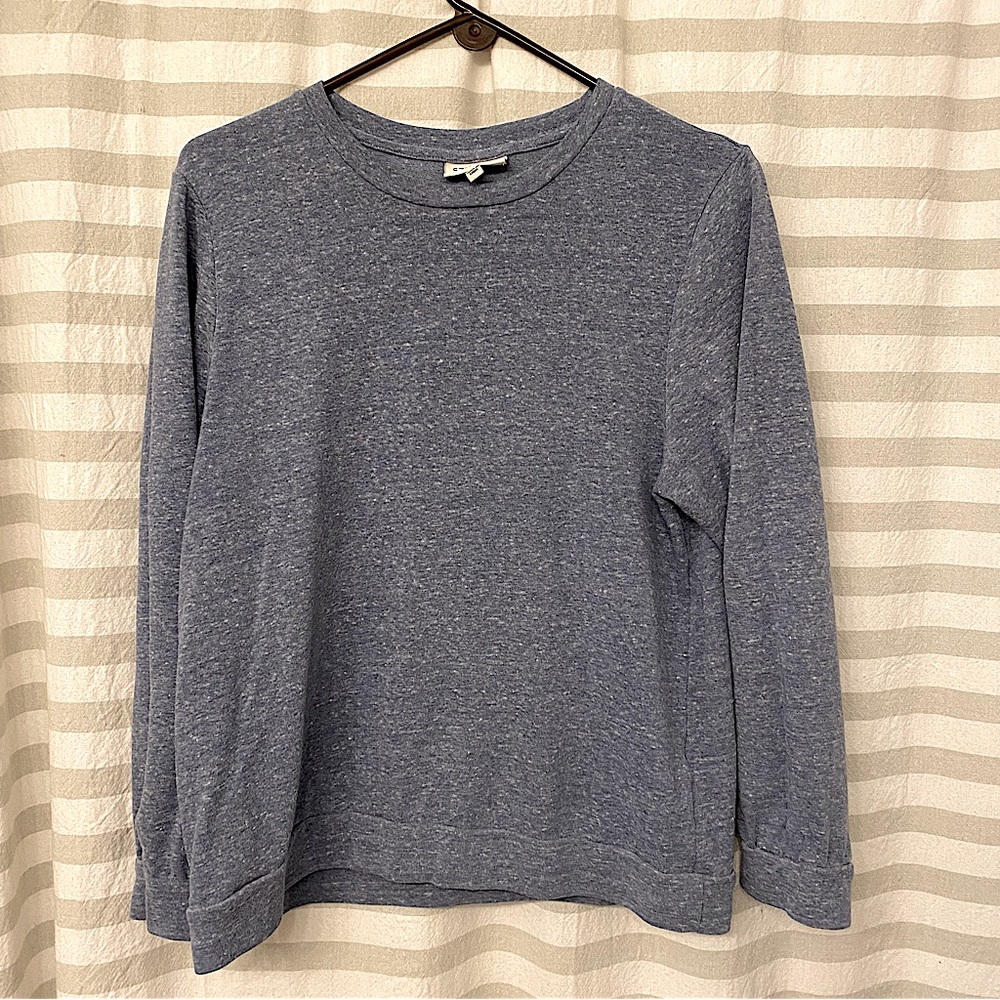 EUC marled blue/grey top Sz large